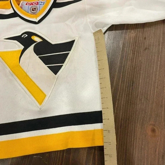 Mario Lemieux Pittsburg Penguins CCM Hockey Jersey - Picture 6 of 8